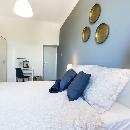 *** Lounge Terrace Apartment With The Harbour View / City Centre *** PUY 외부 사진