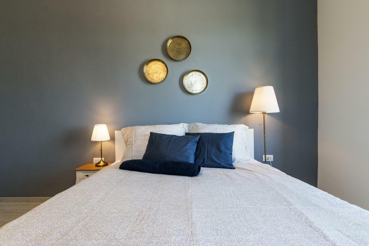 *** Lounge Terrace Apartment With The Harbour View / City Centre *** PUY 외부 사진