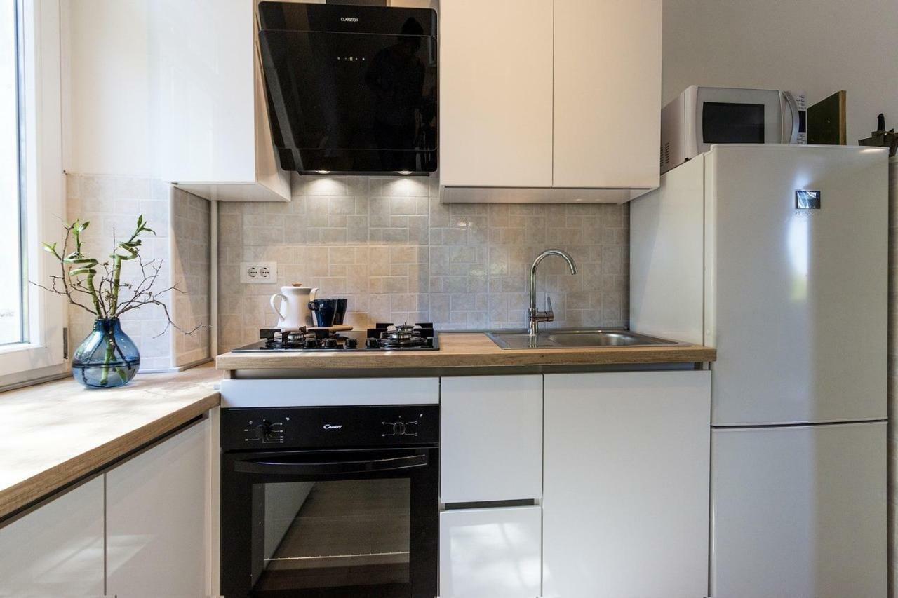 *** Lounge Terrace Apartment With The Harbour View / City Centre *** PUY 외부 사진